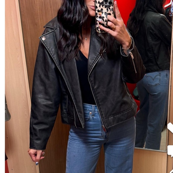 SOLD OUT - Picture 2 of 6